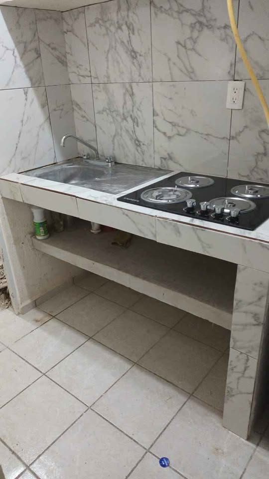 🏘️Rento depto en aldea tulum 
💵Renta mensual $6000
💴deposito $7000

🥶 Cuenta con a/a en cada hab 2