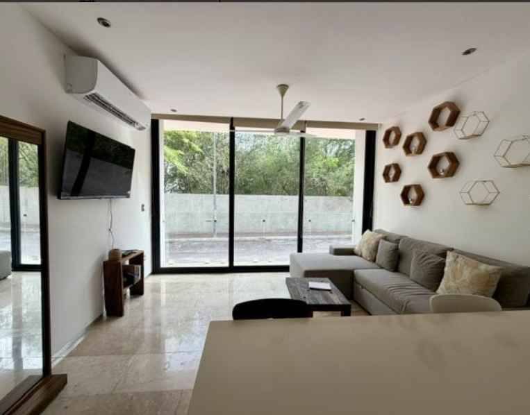 Departamento de 1 Recamara en Renta en Menesse On The Beach Centro Playa Del Carmen 2