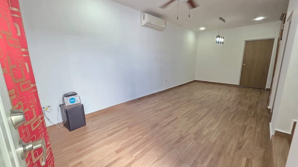 3 habitaciones 3 baños Casa 2