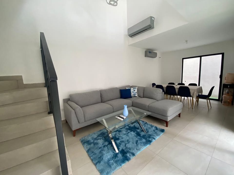 3 habitaciones 4 baños Casa 2
