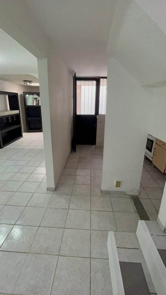 3 Beds 2.5 Baths - House 3
