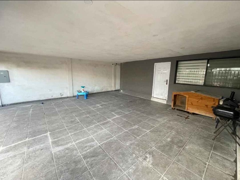 4 habitaciones 2 baños - Casa 2