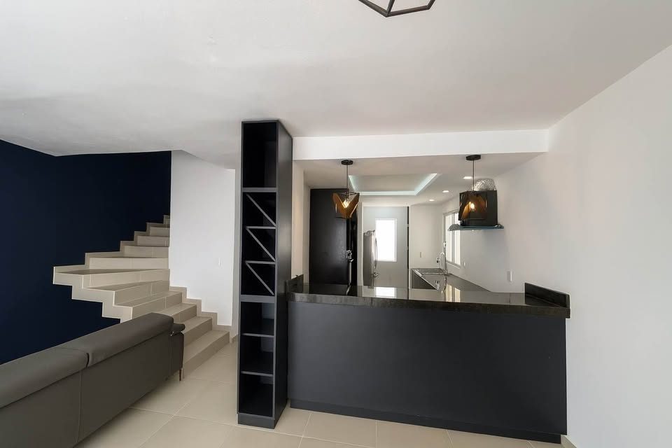 4 habitaciones 2.5 baños Casa 3