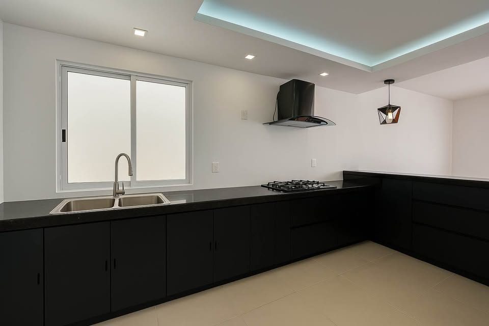 4 habitaciones 2.5 baños Casa 2