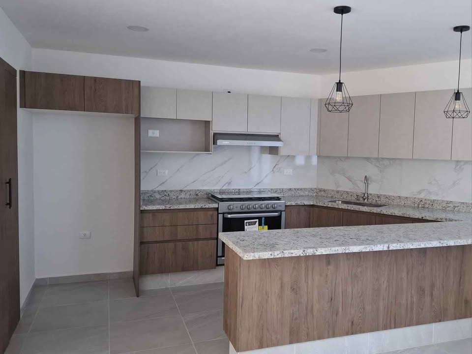 4 habitaciones 4 baños - Casa 2