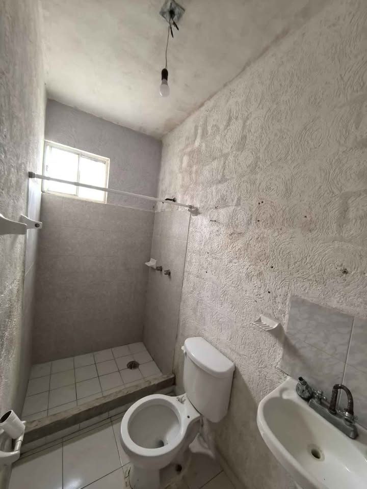 1 habitación 1 baño - Casa 3