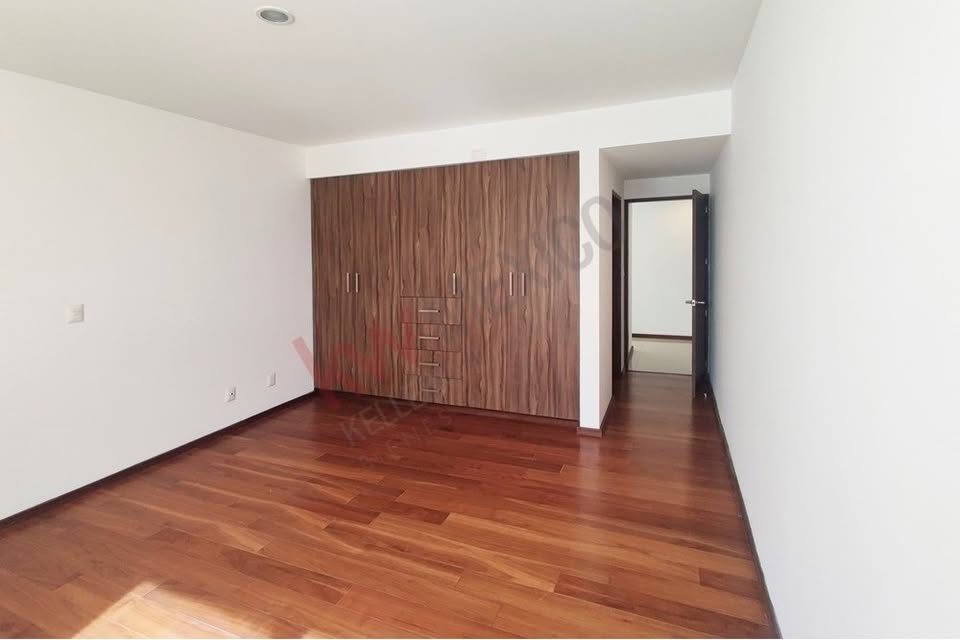 Departamento en renta · 3 rec · 300 m² · La Griega 3