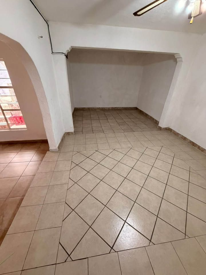 6 habitaciones 2 baños - Casa 3