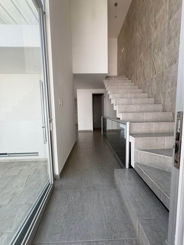 3 habitaciones 5 baños - Casa 2
