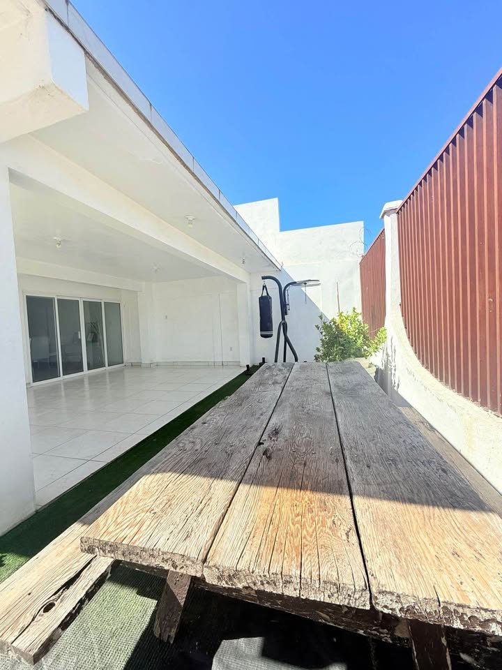 Casa en venta · 3 rec · 320 m² · Tijuana 3