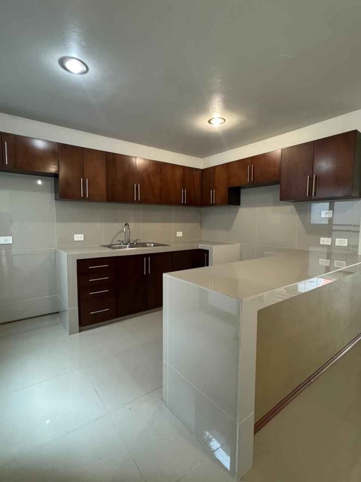 3 habitaciones 3 baños - Casa 2