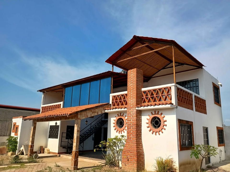 5 habitaciones 3 baños - Casa 2