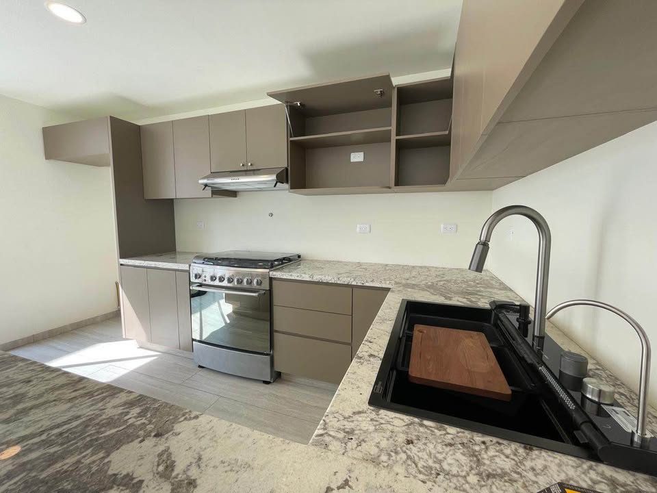 5 habitaciones 4 baños - Casa 2