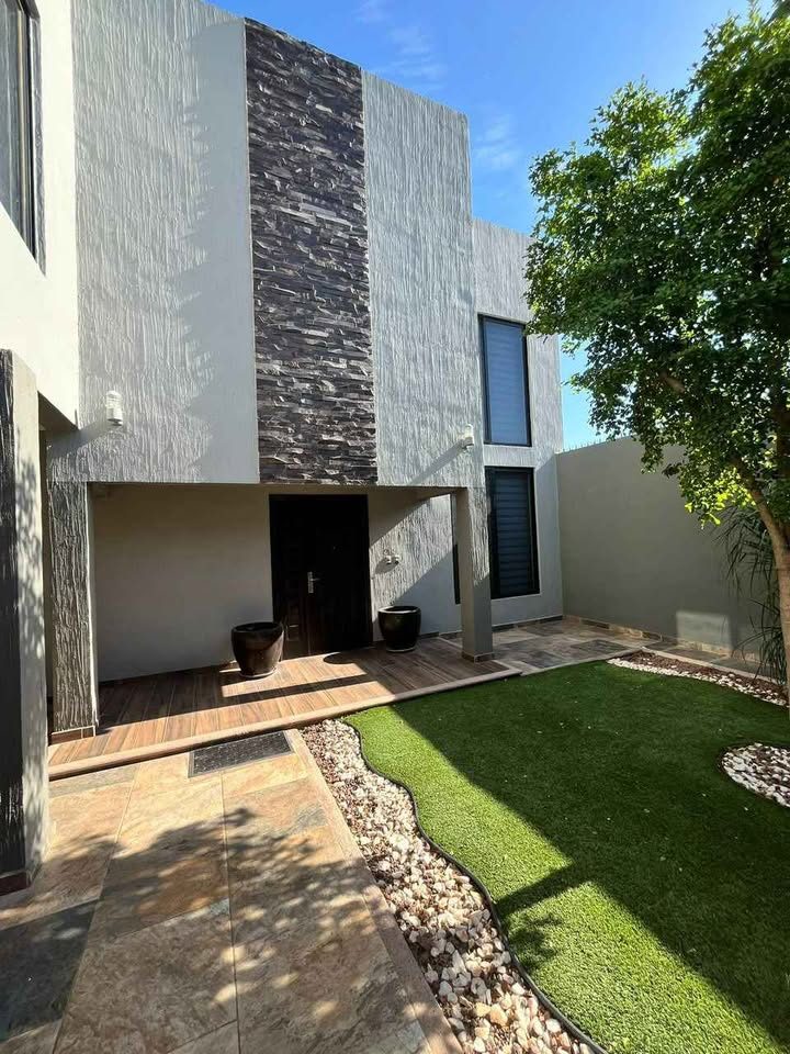 3 habitaciones 4 baños - Casa 2