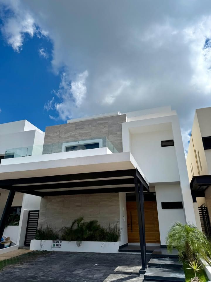 4 habitaciones 4 baños Casa 2