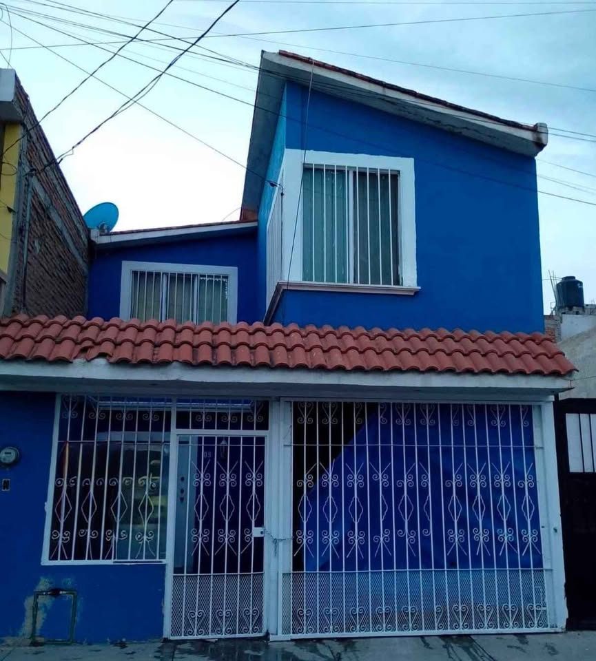 4 habitaciones 2 baños - Casa 2