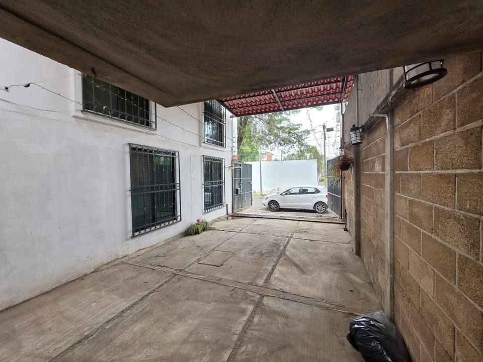 SE VENDE AMPLIA Y BONITA CASA EN EL S.N.T.E AL SUR DE LA CIUDAD 3