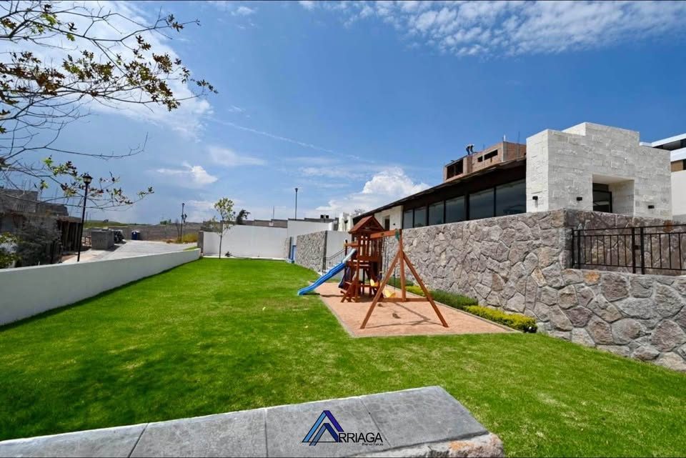 5 habitaciones 5,5 baños - Casa 3