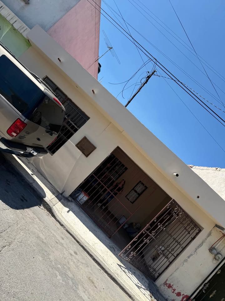 3 Beds 2 Baths - House 2