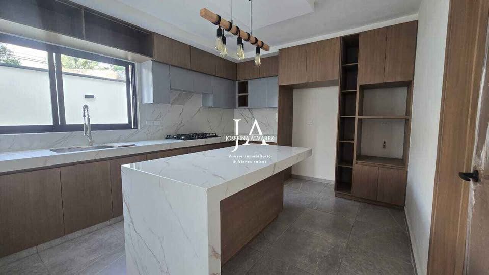 4 habitaciones 3 baños - Casa 3