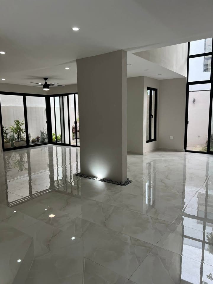 4 habitaciones 4,5 baños - Casa 2