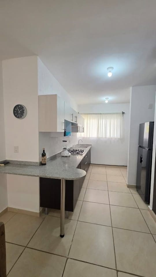 2 habitaciones 1 baño Departamento 3