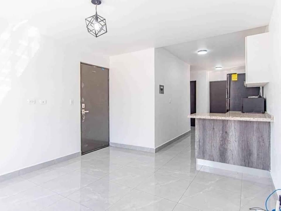 2 habitaciones 1 baño - Casa 3
