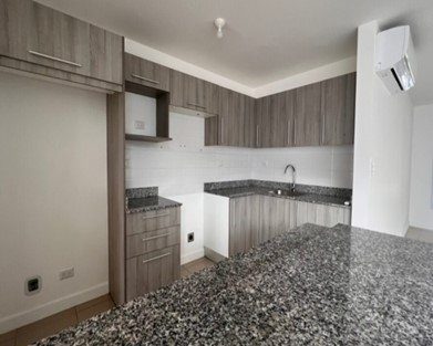 3 habitaciones 2.5 baños Casa 2