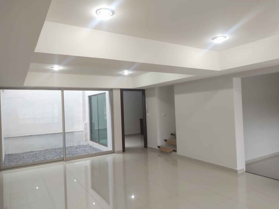 3 habitaciones 4 baños - Casa 2