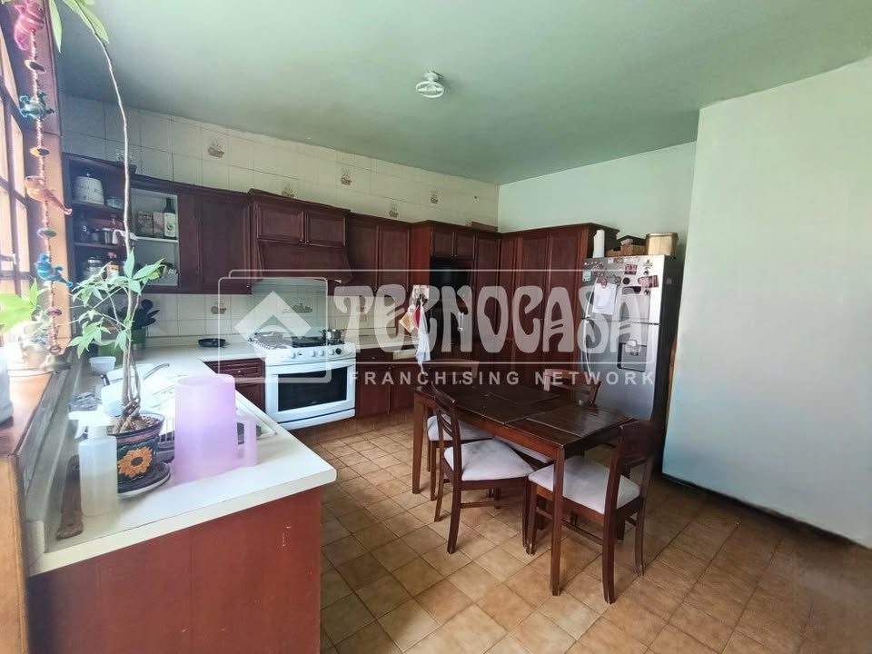 3 habitaciones 2 baños Casa 3
