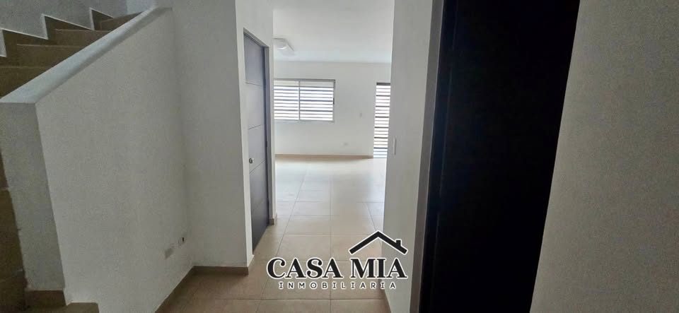 3 habitaciones 3.5 baños Casa 3