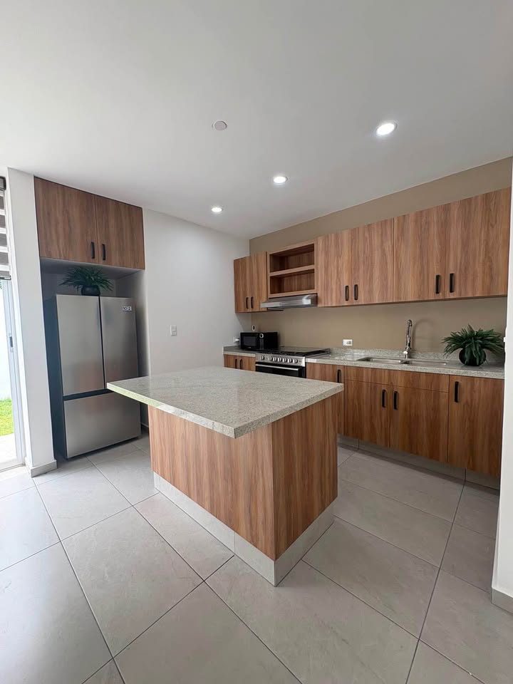 3 habitaciones 2,5 baños - Casa 3