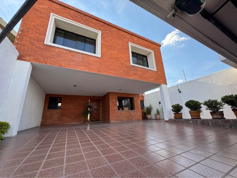 4 habitaciones 3,5 baños - Casa 2