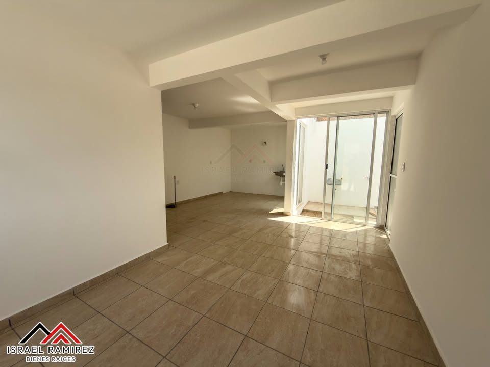 3 habitaciones 1 baño Casa 3