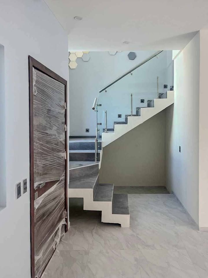4 habitaciones 3 baños - Casa 2
