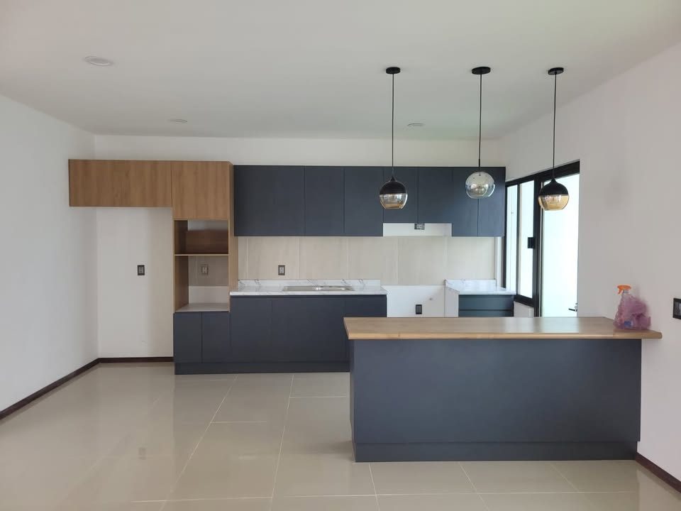 4 habitaciones 3.5 baños Casa 3
