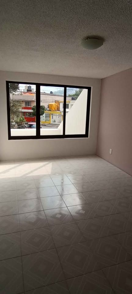 4 habitaciones 2 baños - Casa 2