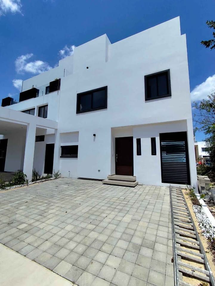 3 habitaciones 3 baños - Casa 2