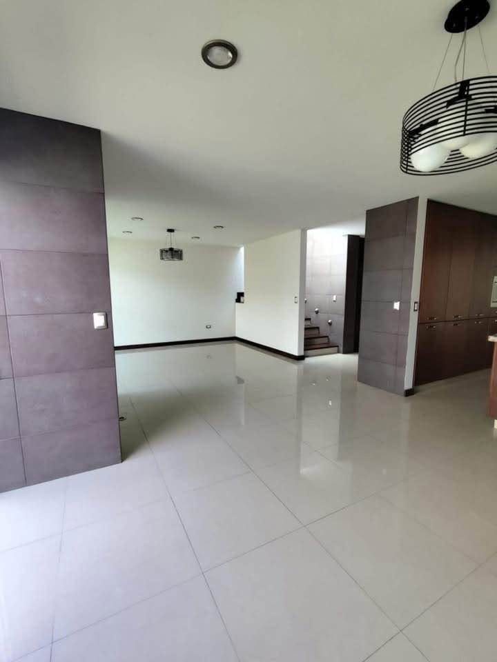 3 habitaciones 4 baños - Casa 3