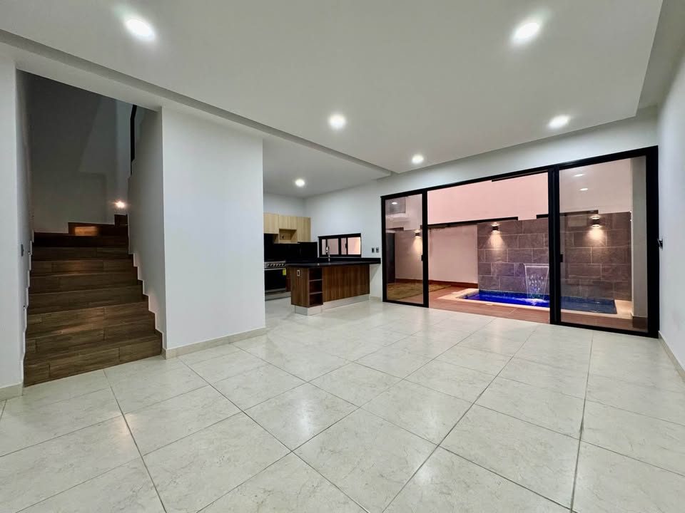 3 habitaciones 3.5 baños Casa 2