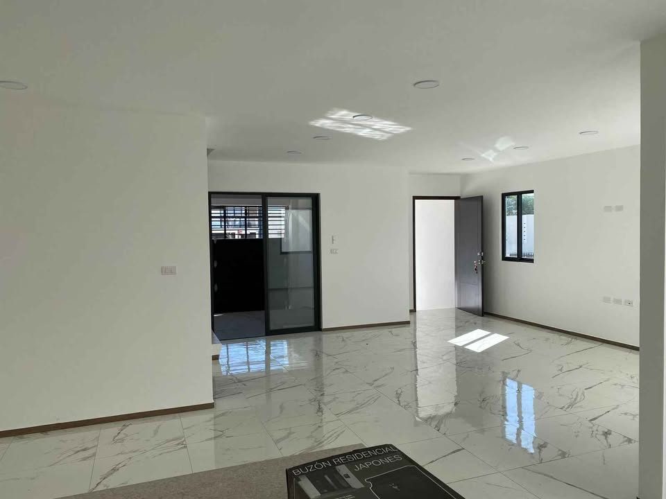 3 habitaciones 3 baños - Casa 2
