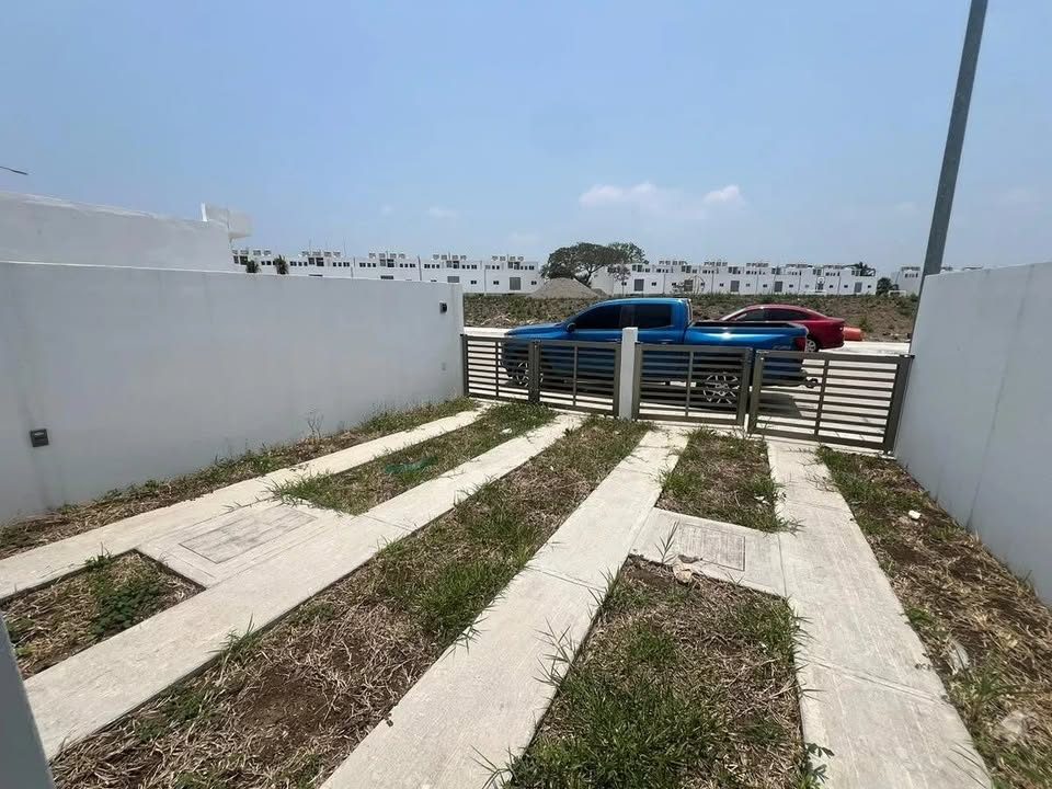 3 habitaciones 2 baños Casa 2