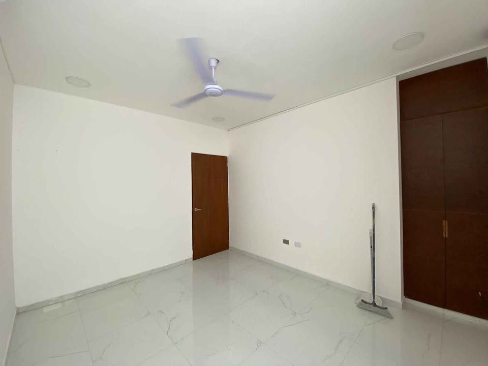 4 habitaciones 3 baños - Departamento 3