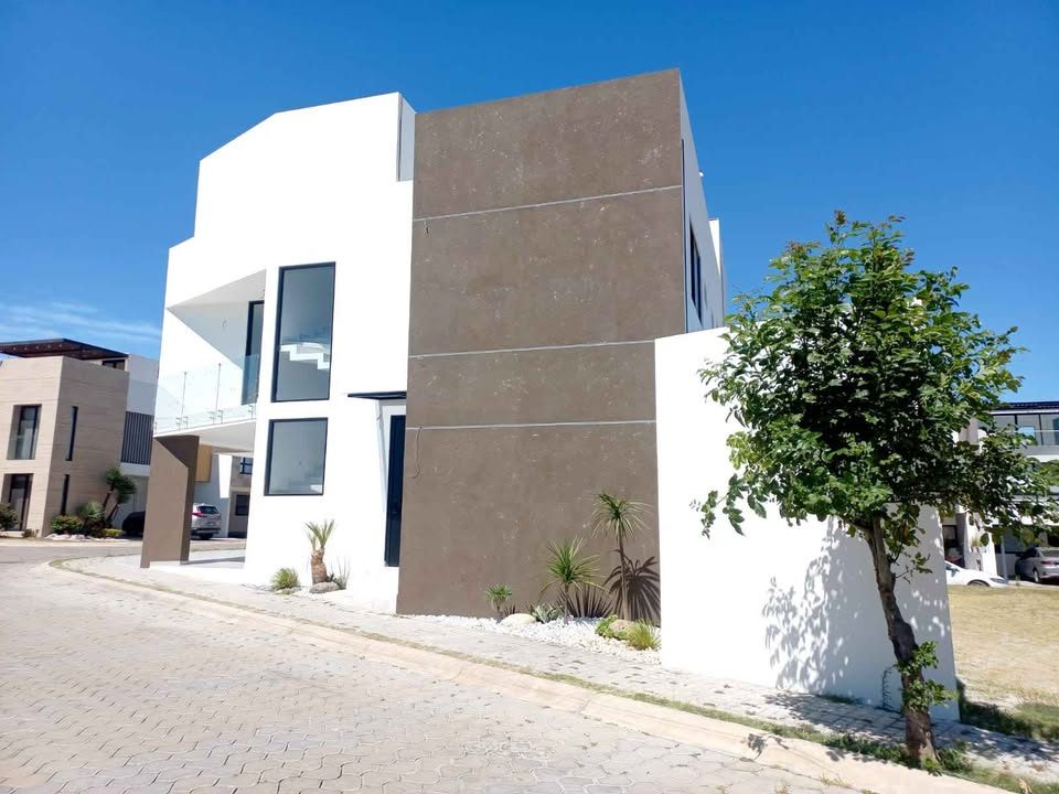 4 habitaciones 4 baños - Casa 2