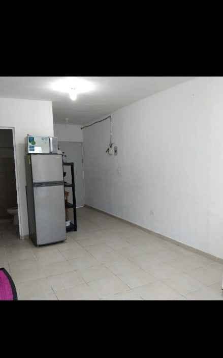 2 habitaciones 1 baño Departamento 3
