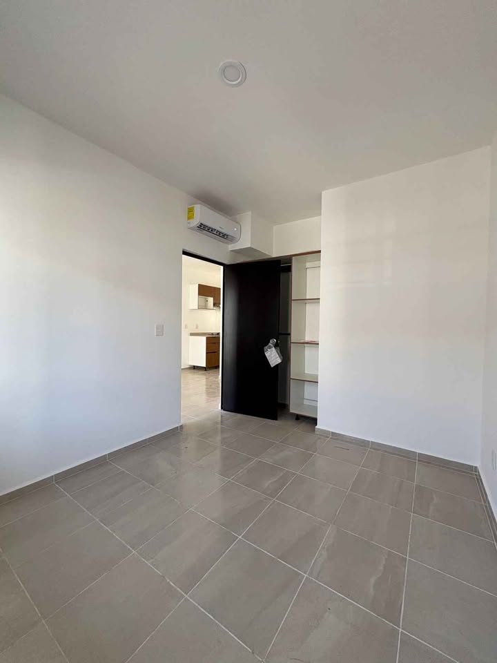 🏡 DEPARTAMENTO NUEVO EN RENTA | JARDINES MAYACOBA

📍 Jardines Mayacoba 3