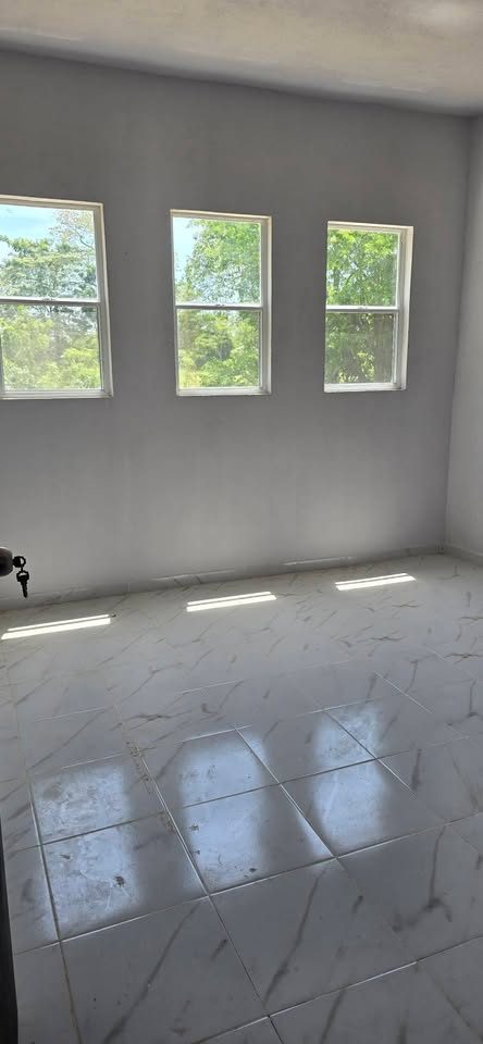 2 habitaciones 1 baño - Casa 2