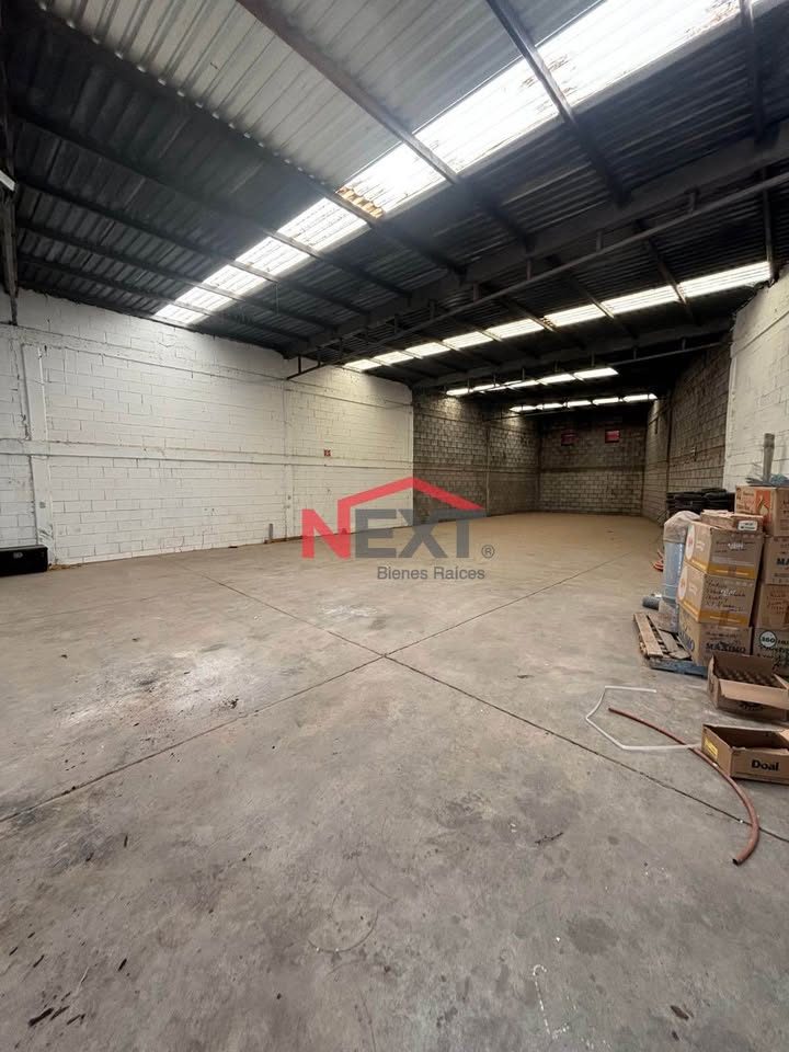 BODEGA EN RENTA EN EL TRONCONAL‼️ 3
