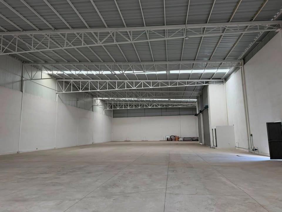 Nave industrial en renta · 500 m² · León 3