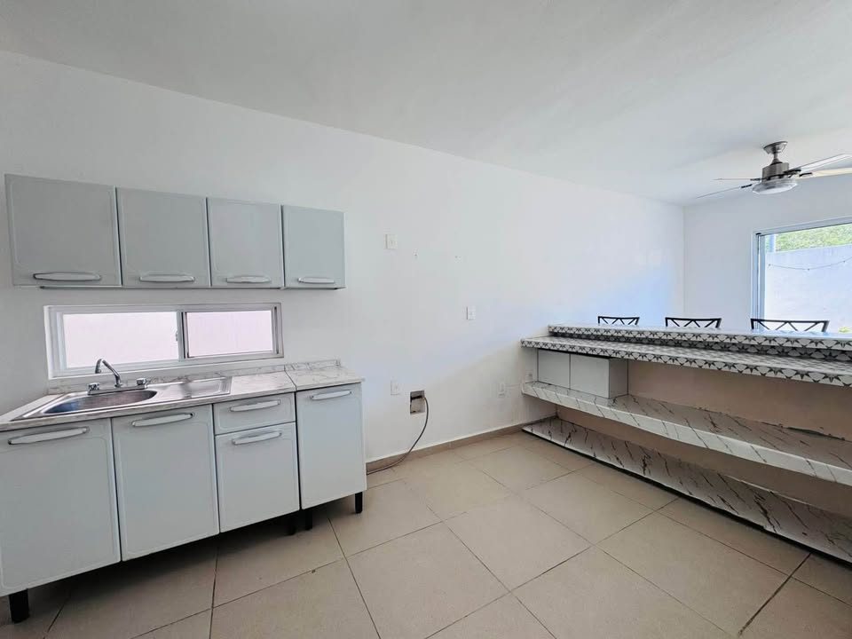 3 Beds 2.5 Baths - House 2
